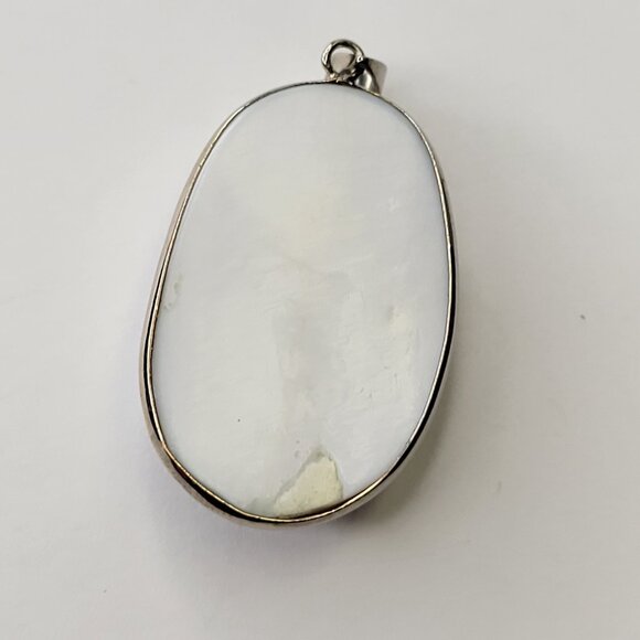 Large Abalone Mother of Pearl Pendant Oval Pearl Pendant - Picture 10 of 10